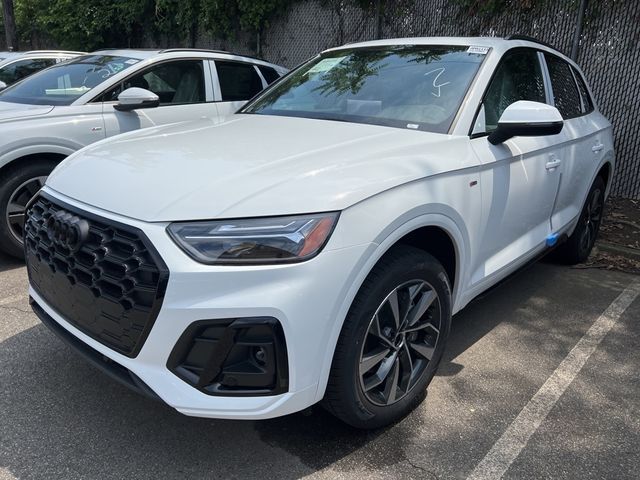 2024 Audi Q5 S Line Premium