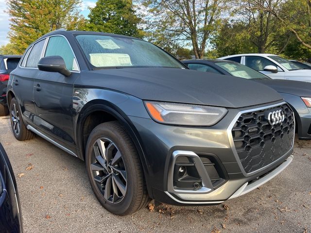 2024 Audi Q5 S Line Premium