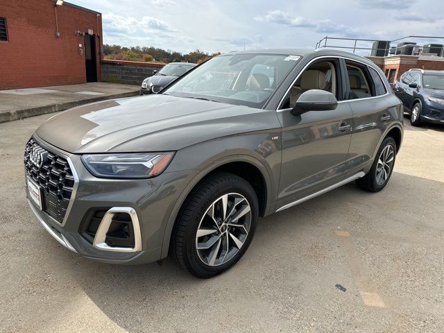 2024 Audi Q5 S Line Premium