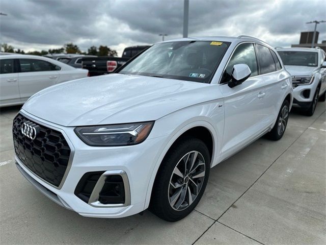 2024 Audi Q5 S Line Premium