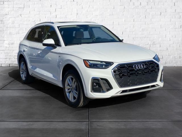 2024 Audi Q5 S Line Premium