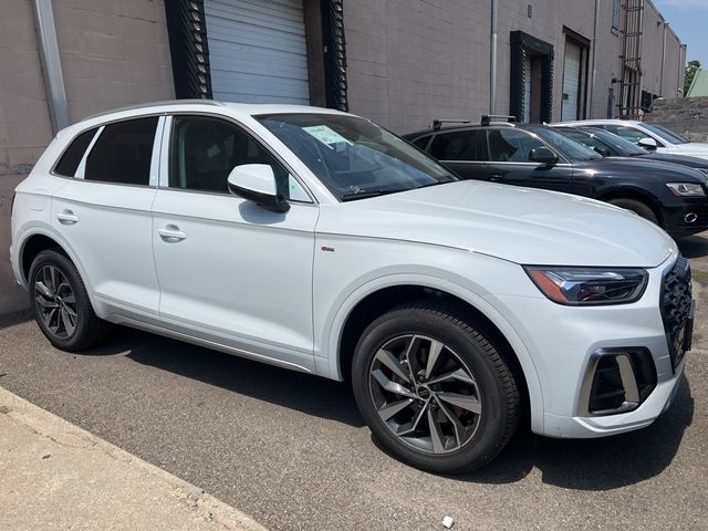 2024 Audi Q5 S Line Premium