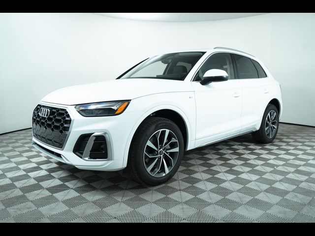 2024 Audi Q5 S Line Premium