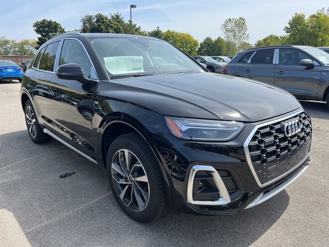 2024 Audi Q5 S Line Premium