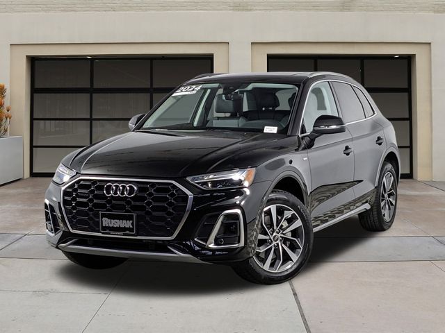 2024 Audi Q5 S Line Premium