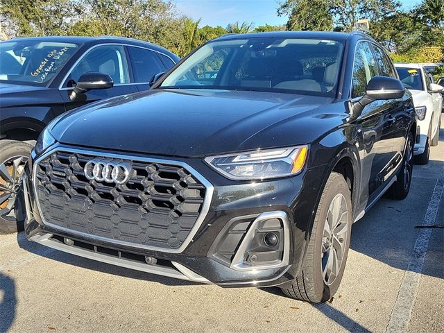 2024 Audi Q5 S Line Premium