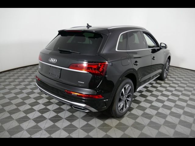 2024 Audi Q5 S Line Premium