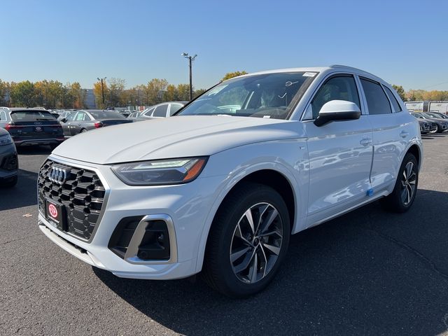 2024 Audi Q5 S Line Premium