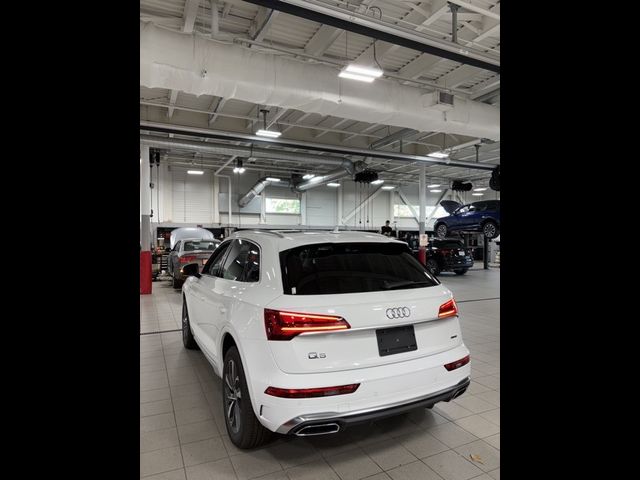 2024 Audi Q5 S Line Premium