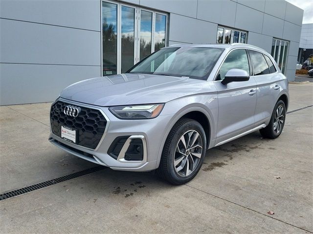 2024 Audi Q5 S Line Premium