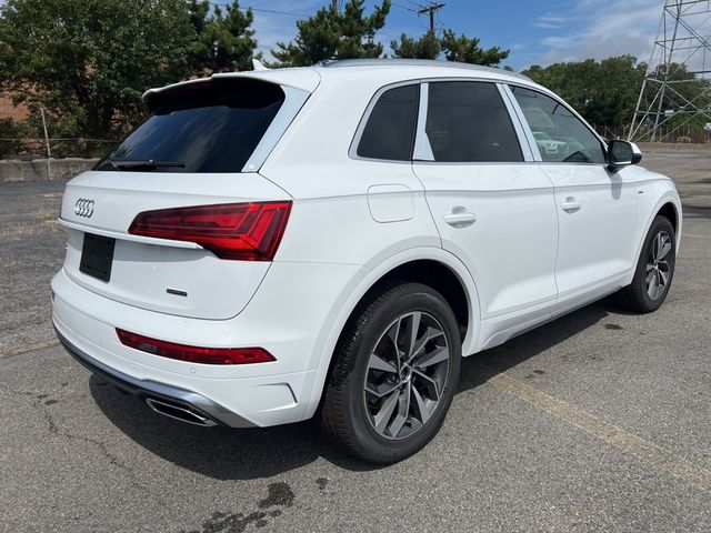 2024 Audi Q5 S Line Premium