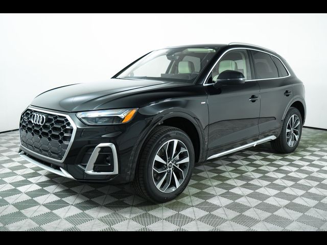 2024 Audi Q5 S Line Premium