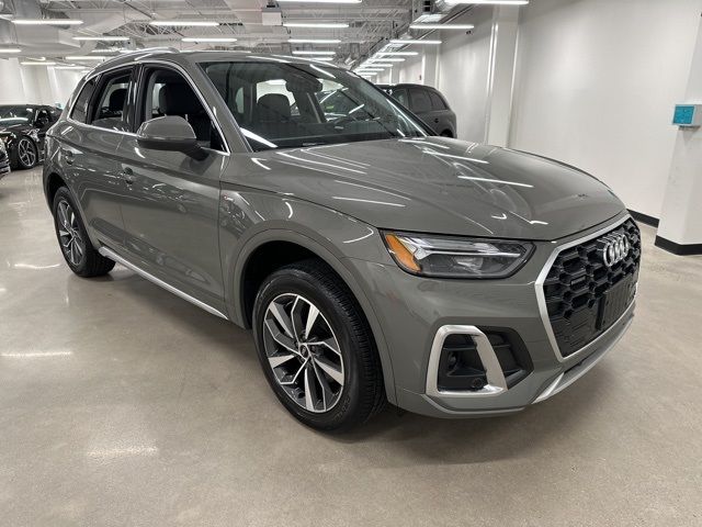 2024 Audi Q5 S Line Premium