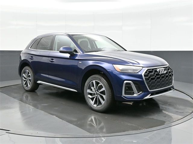 2024 Audi Q5 S Line Premium