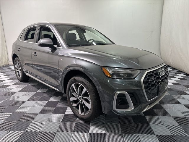 2024 Audi Q5 S Line Premium