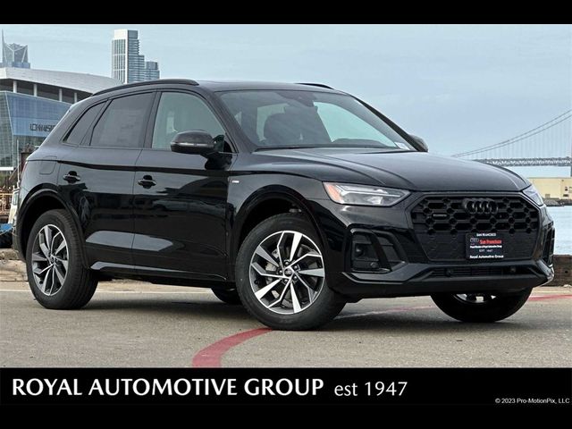 2024 Audi Q5 S Line Premium