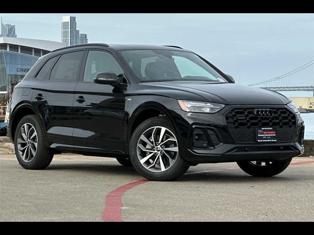 2024 Audi Q5 S Line Premium