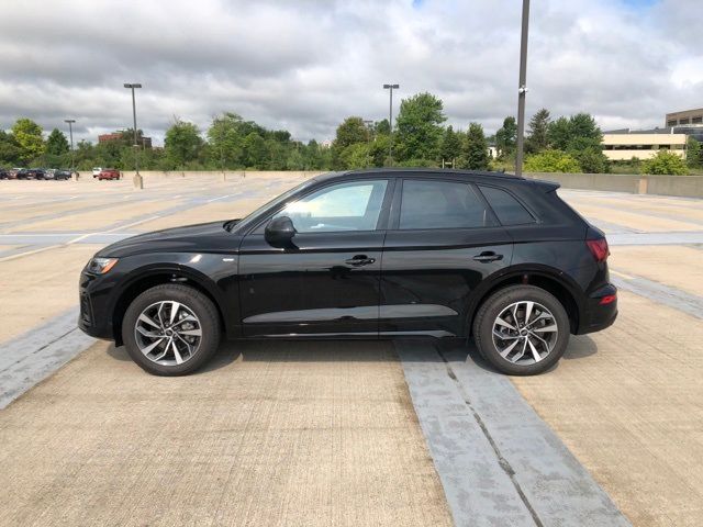 2024 Audi Q5 S Line Premium