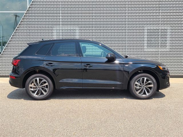 2024 Audi Q5 S Line Premium