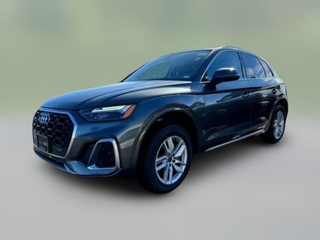 2024 Audi Q5 S Line Premium