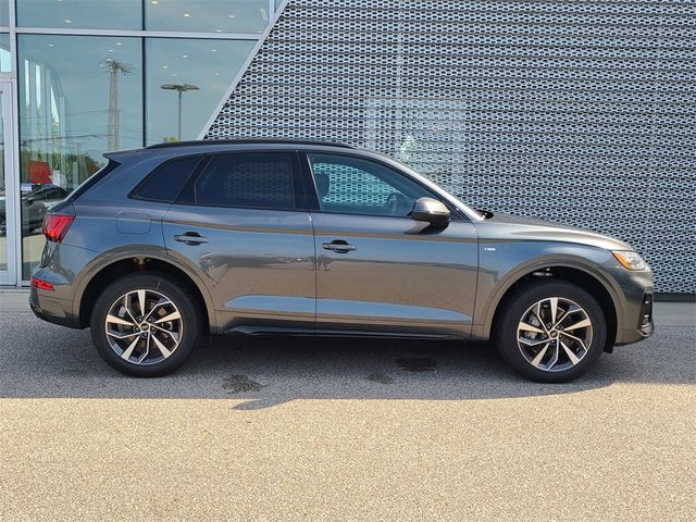 2024 Audi Q5 S Line Premium