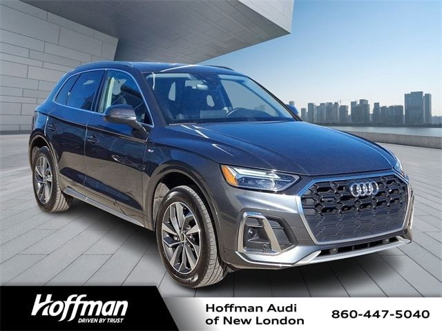 2024 Audi Q5 S Line Premium