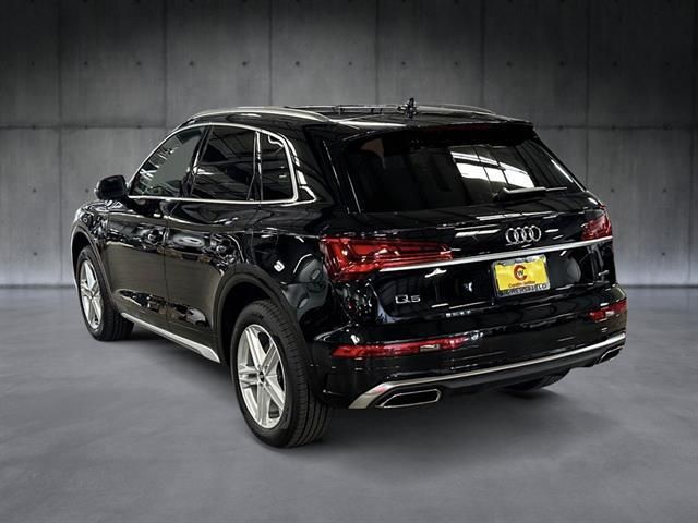 2024 Audi Q5 S Line Premium