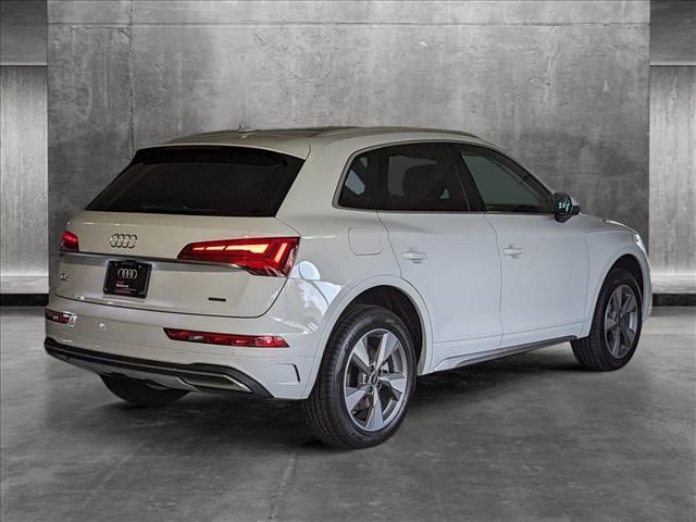 2024 Audi Q5 Premium Plus