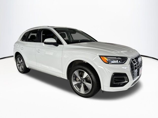 2024 Audi Q5 Premium Plus