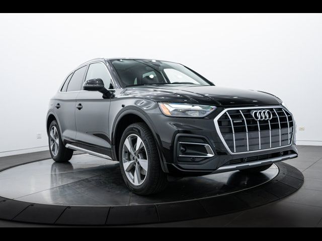 2024 Audi Q5 Premium Plus