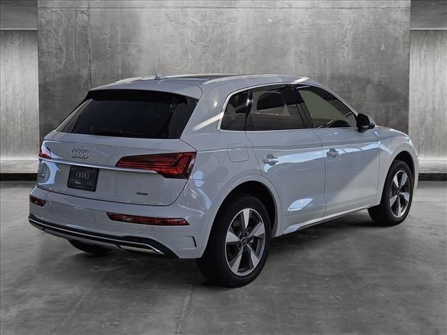 2024 Audi Q5 Premium Plus