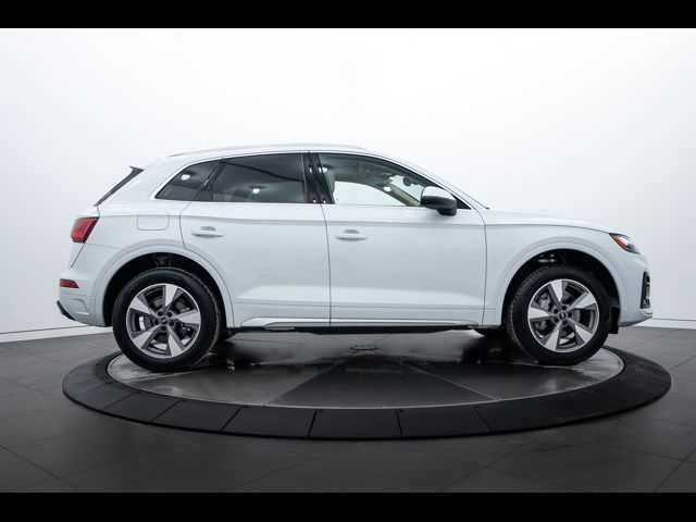 2024 Audi Q5 Premium Plus