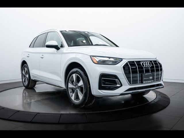 2024 Audi Q5 Premium Plus