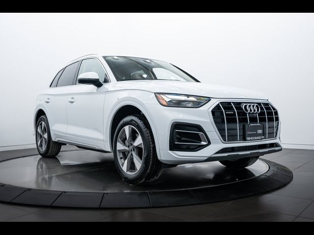 2024 Audi Q5 Premium Plus