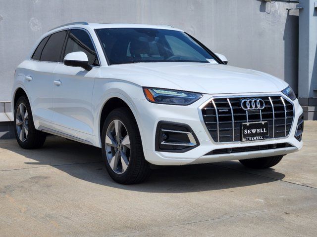 2024 Audi Q5 Premium Plus