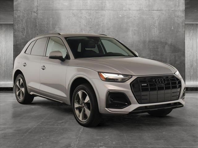 2024 Audi Q5 Premium Plus