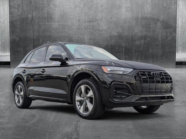 2024 Audi Q5 Premium Plus