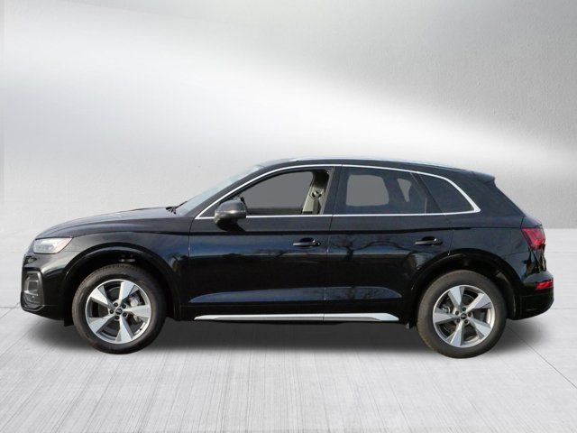 2024 Audi Q5 Premium Plus