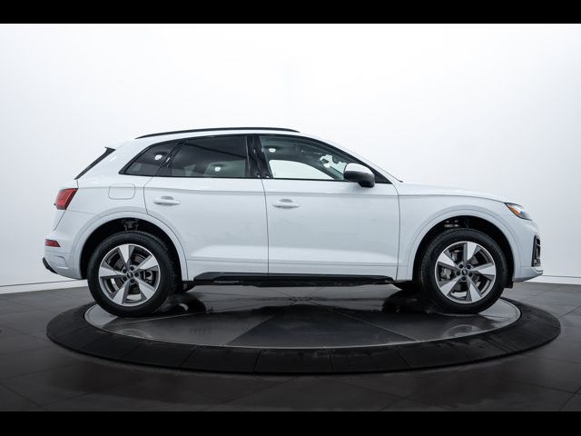 2024 Audi Q5 Premium Plus