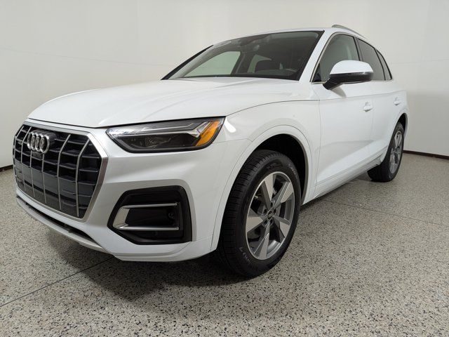 2024 Audi Q5 Premium Plus