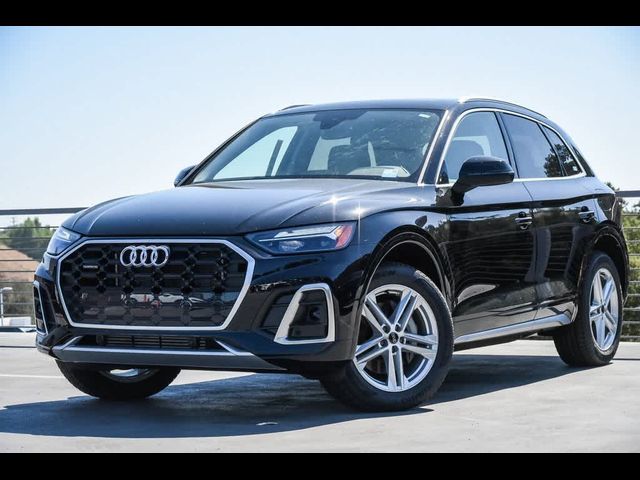 2024 Audi Q5 S Line Premium