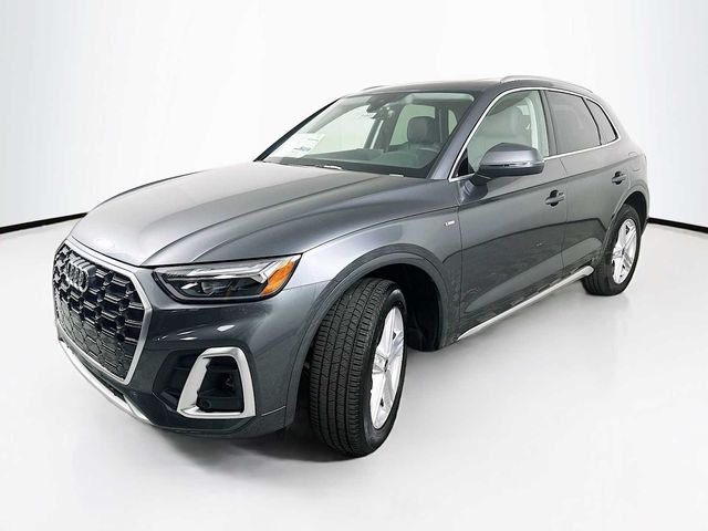 2024 Audi Q5 S Line Premium