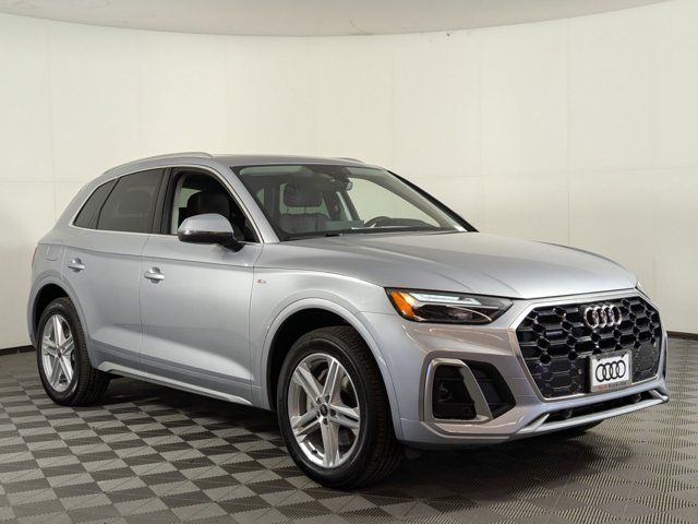 2024 Audi Q5 S Line Premium