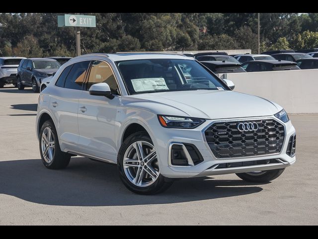 2024 Audi Q5 S Line Premium