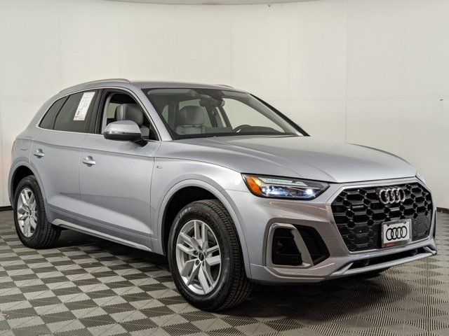 2024 Audi Q5 S Line Premium