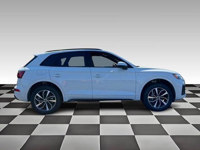 2024 Audi Q5 S Line Premium