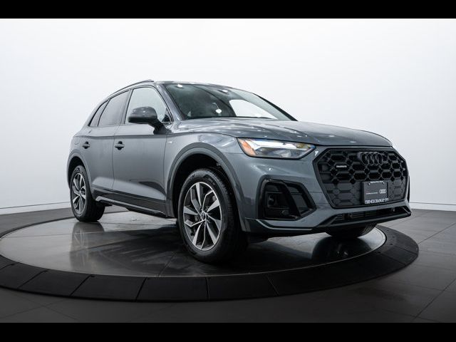 2024 Audi Q5 S Line Premium