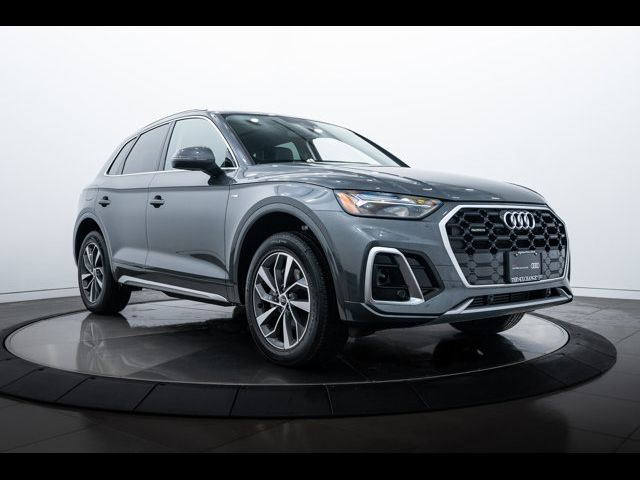 2024 Audi Q5 S Line Premium