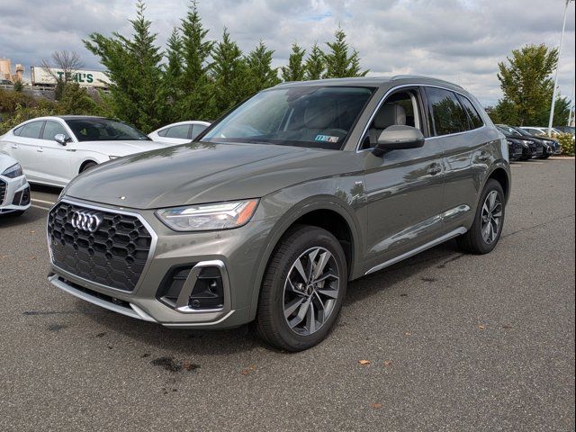 2024 Audi Q5 S Line Premium