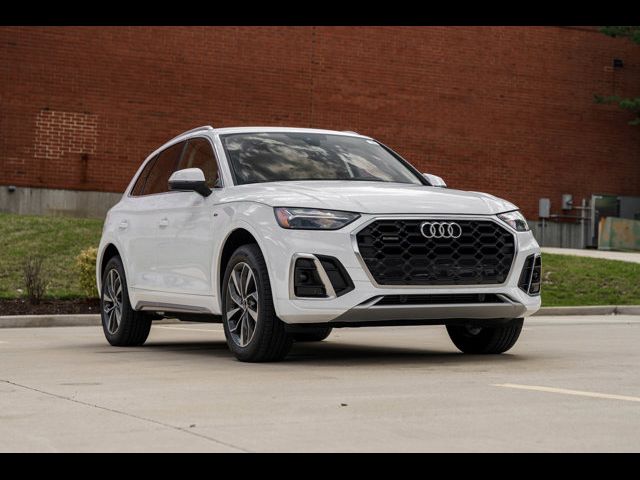 2024 Audi Q5 S Line Premium